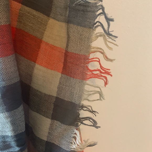 Plaid scarf 🧣3 for $30 🧣 - Picture 3 of 3